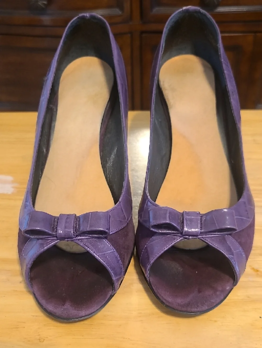 Vintage Casual Corner Women’s Purple Peep-Toe Heels with Bow